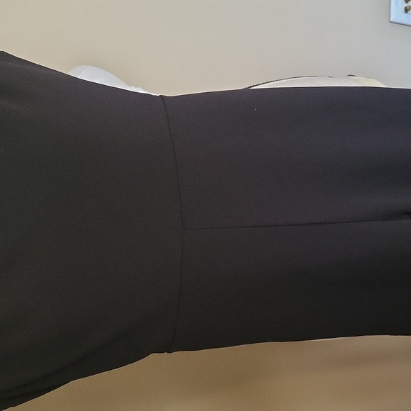 Windsor Jumpsuit 🖤 - Picture 3 of 12